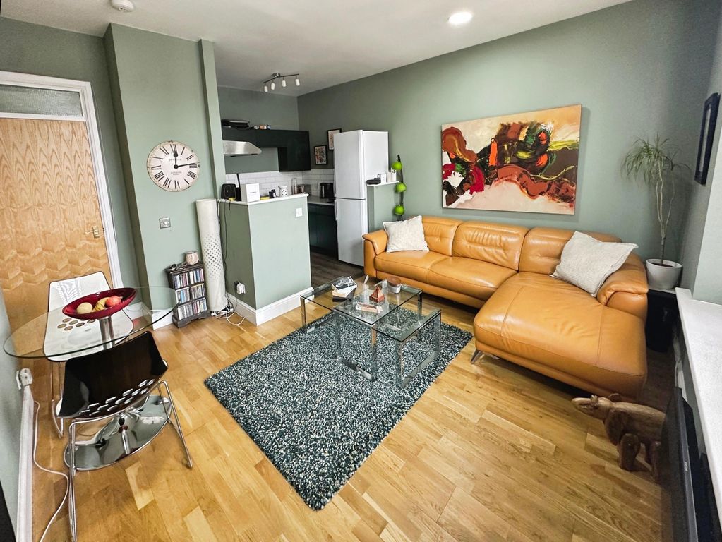 Property photo 2 of 12 Lounge/Diner/Kitchen