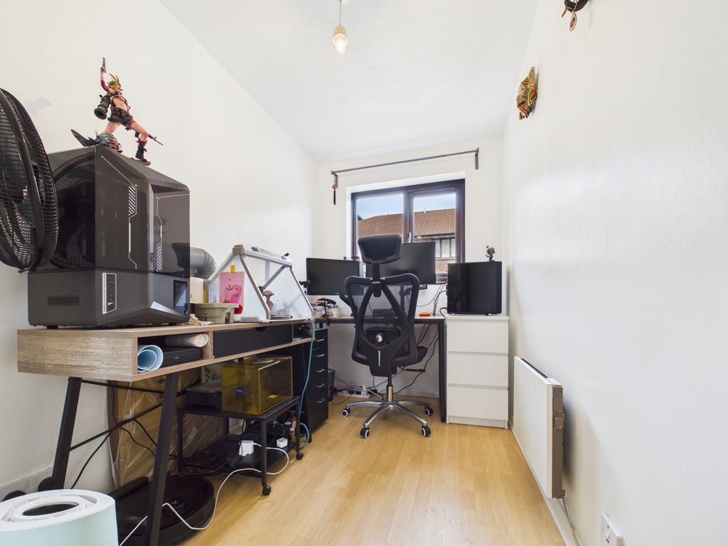 Property photo 3 of 11