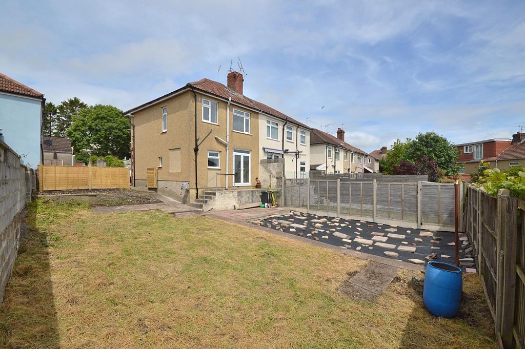 Property photo 2 of 15 Outside