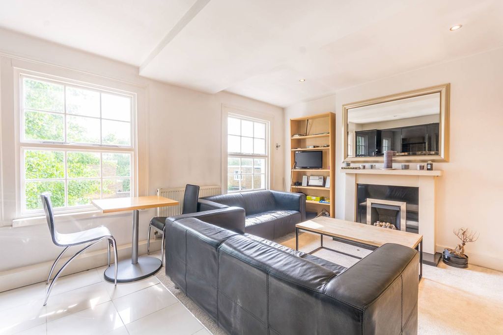 Property photo 3 of 5