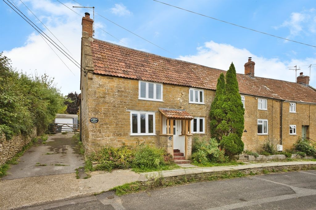 Property photo 1 of 17