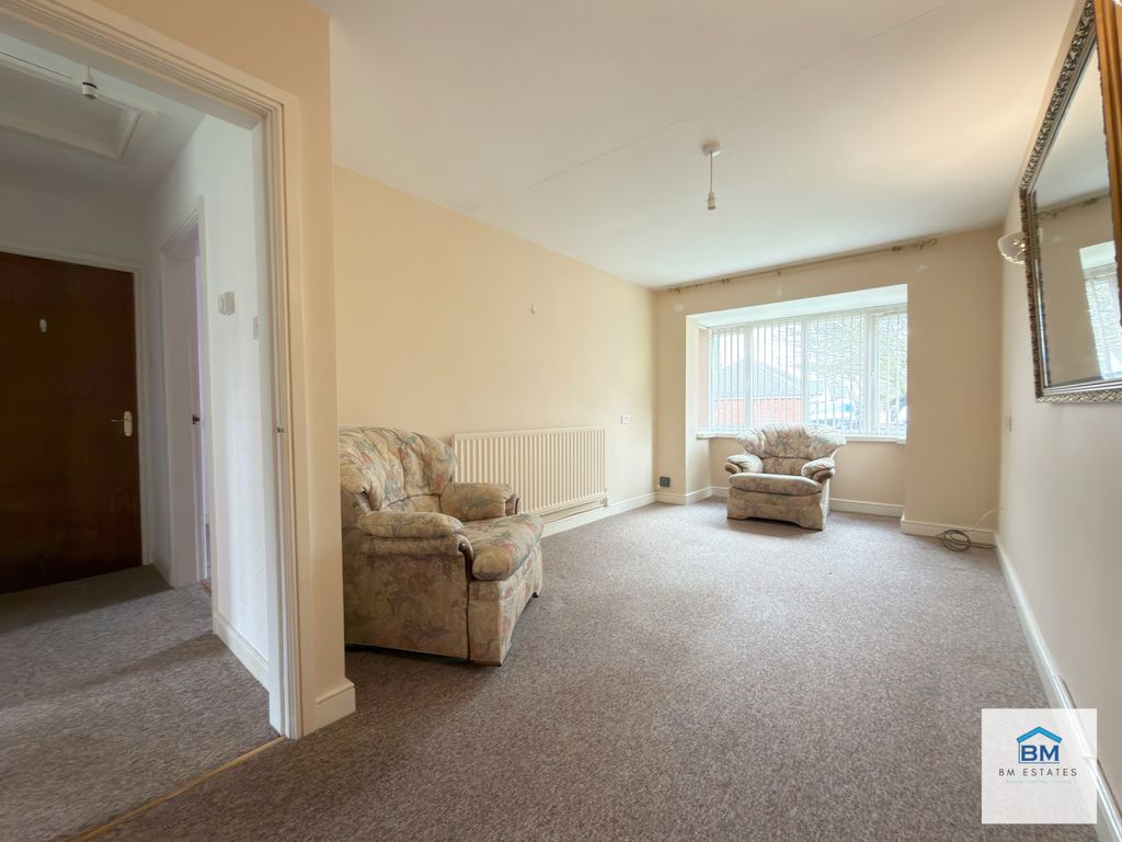 Property photo 2 of 5 Photo 5