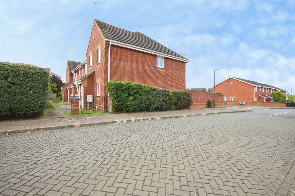 Property photo 1 of 15