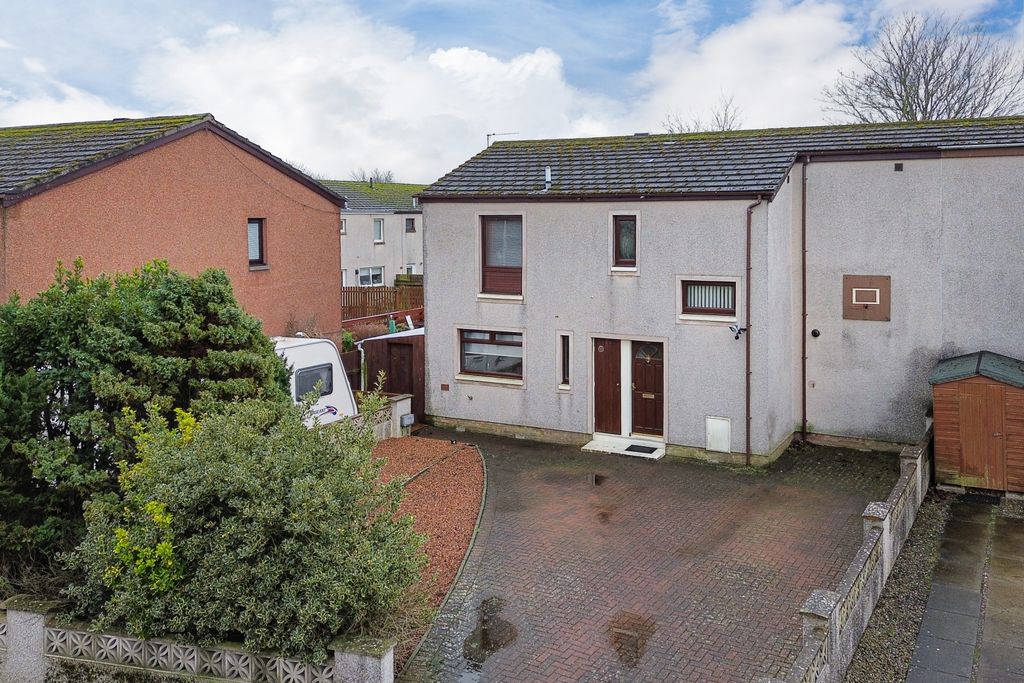 Property photo 3 of 38