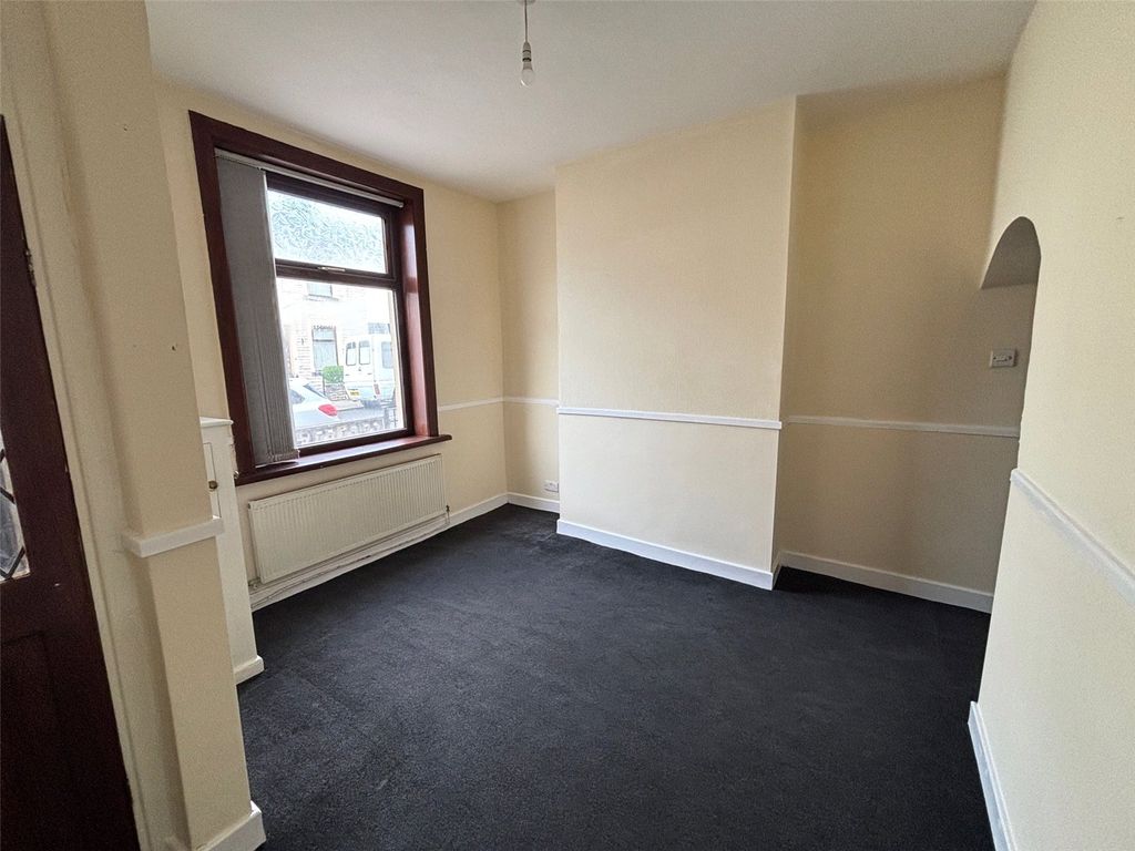 Property photo 3 of 14 Picture No. 21