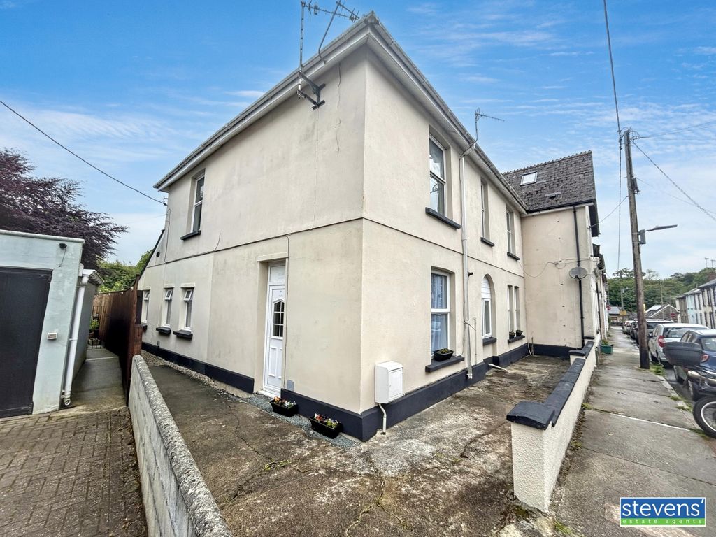 Property photo 1 of 8 Img_4758