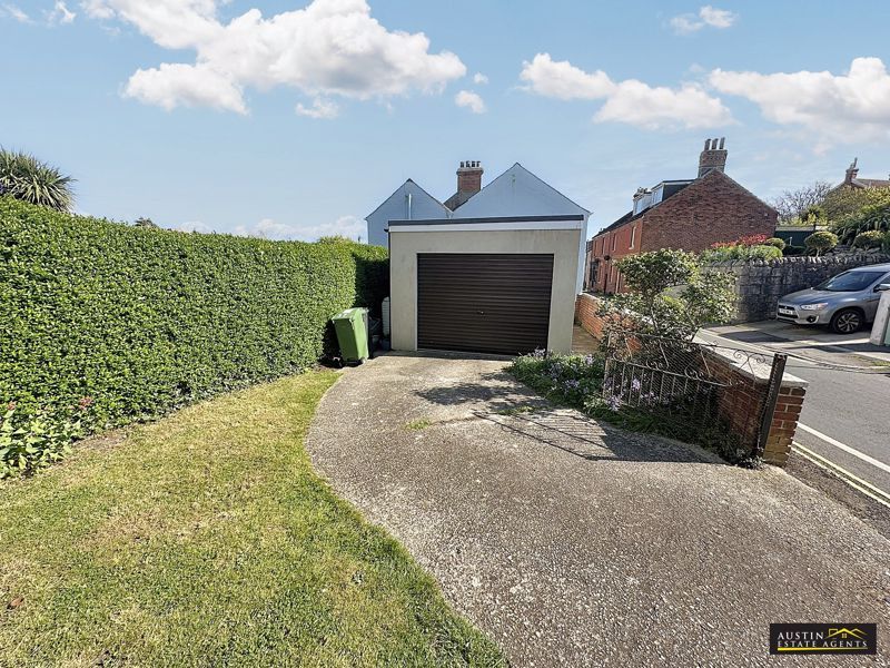 Property photo 3 of 16 Photo 19