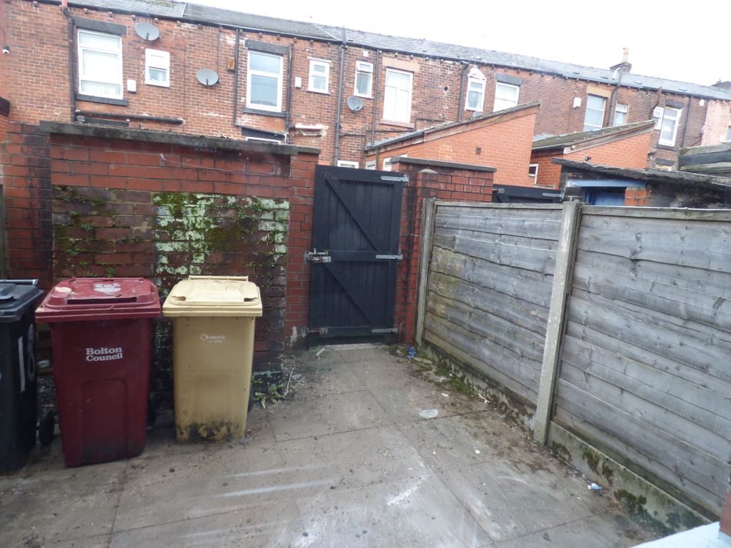 Property photo 3 of 6