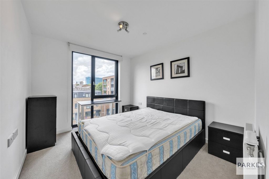 Property photo 3 of 20 Picture No. 05