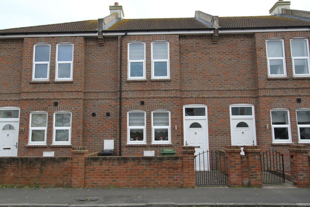 Property photo 1 of 11