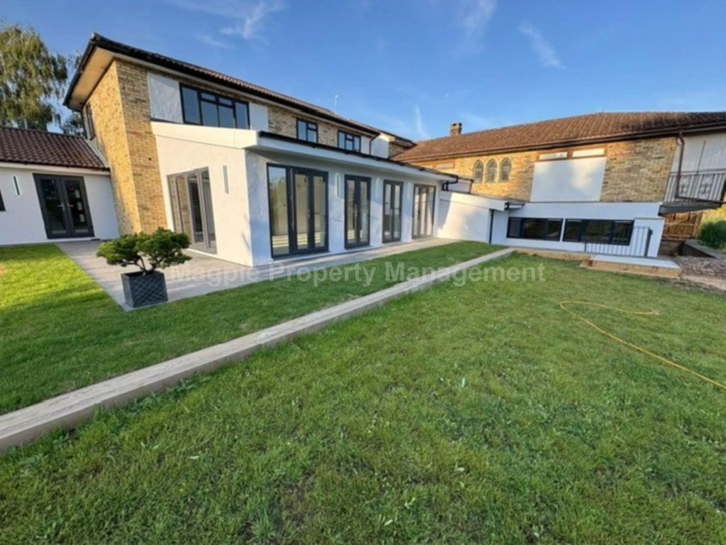 Property photo 2 of 37