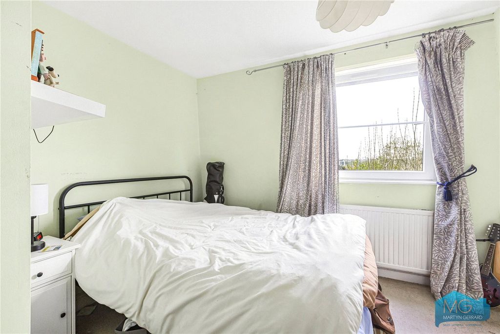 Property photo 3 of 19 Picture No. 03
