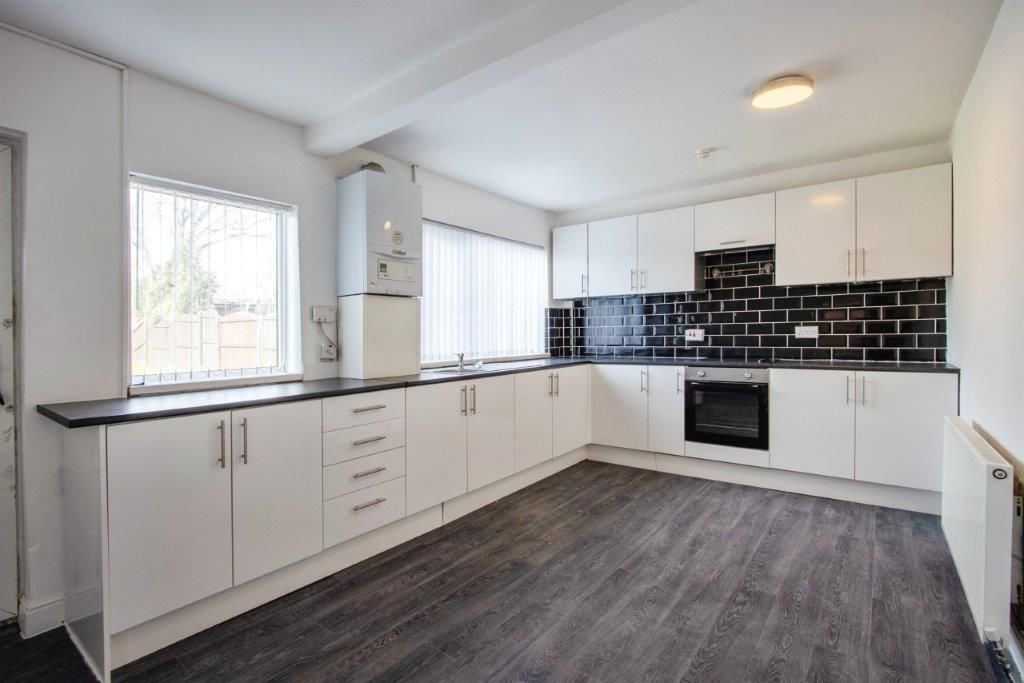 Property photo 2 of 13 Balcony