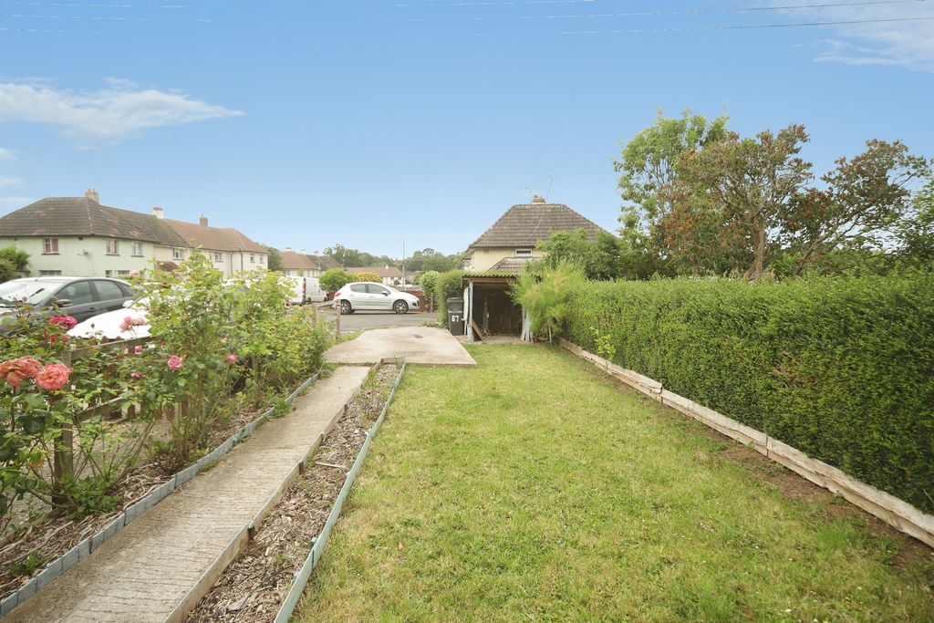 Property photo 2 of 14
