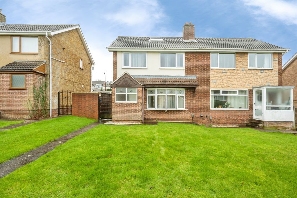 Property photo 1 of 20