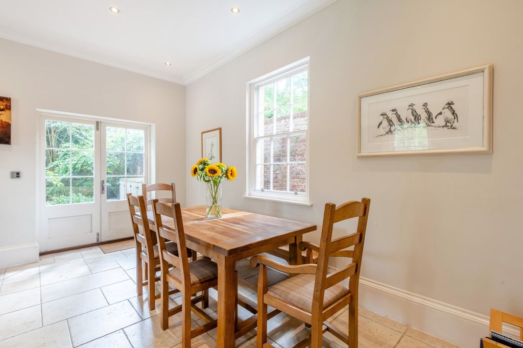 Property photo 3 of 21 Dining Room