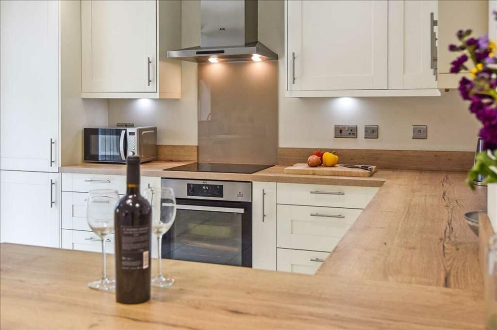 Property photo 3 of 21