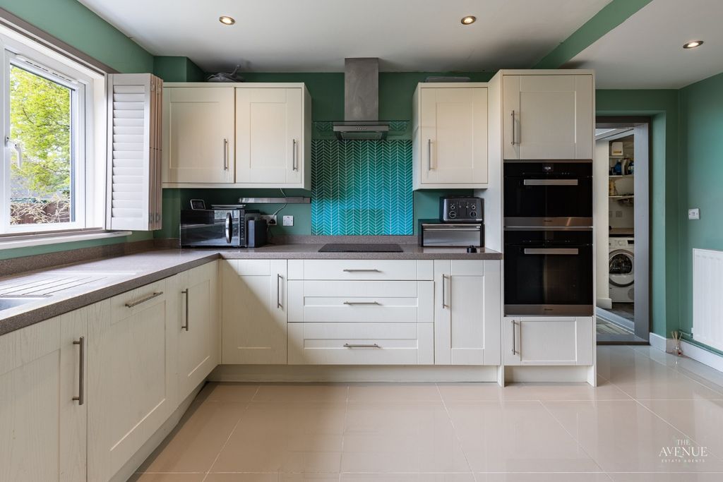 Property photo 3 of 26 5041266