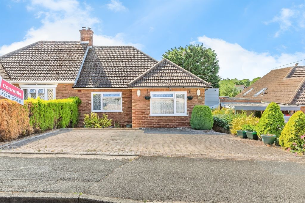 Property photo 1 of 12