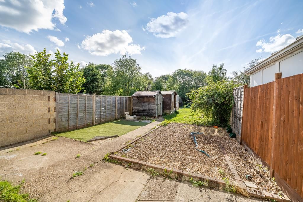 Property photo 3 of 11 External Grounds