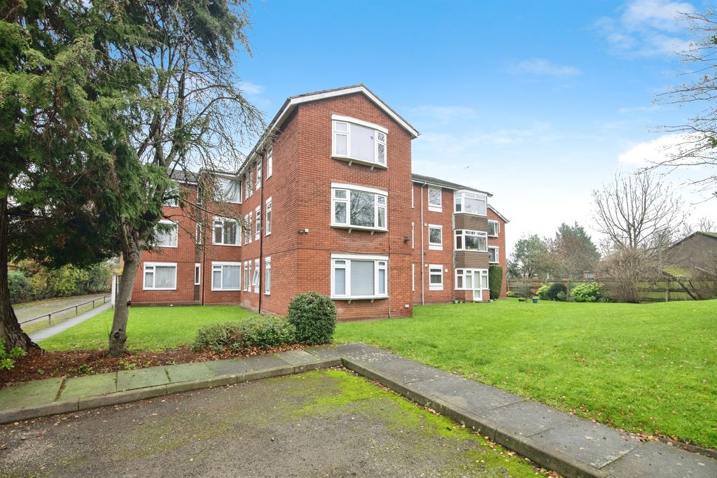 Property photo 2 of 15