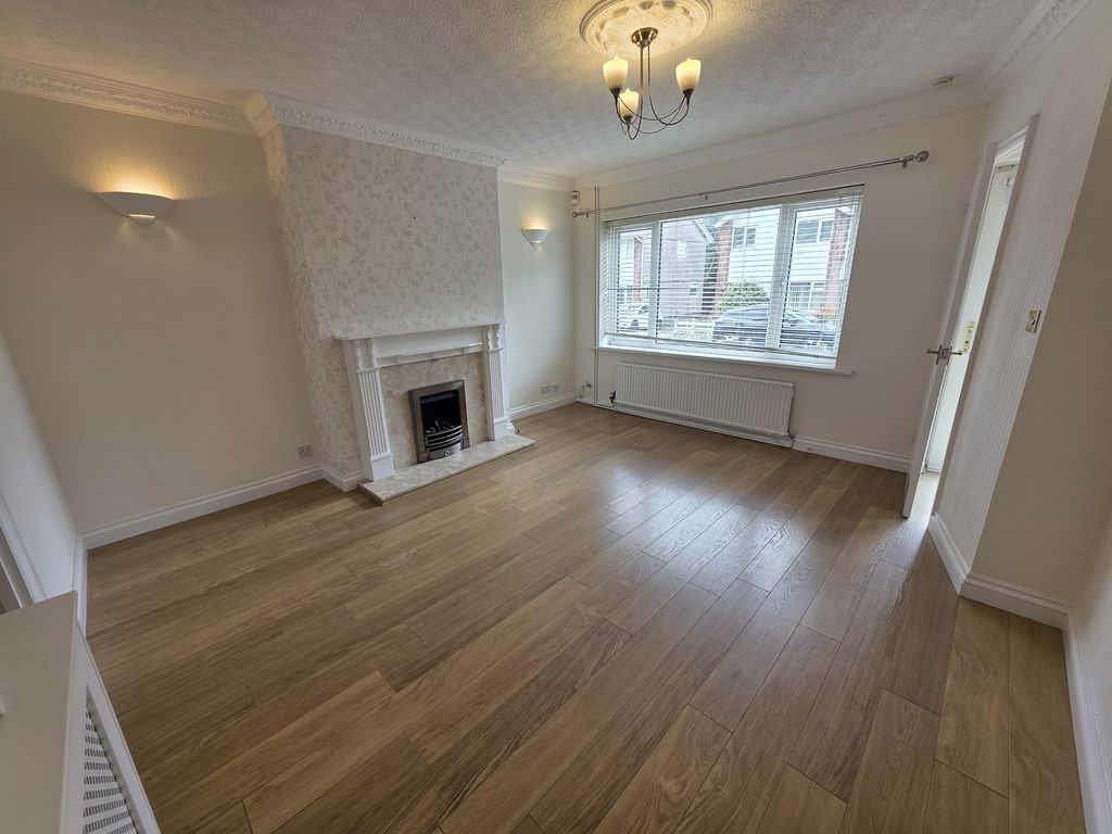 Property photo 2 of 13 Not Specified