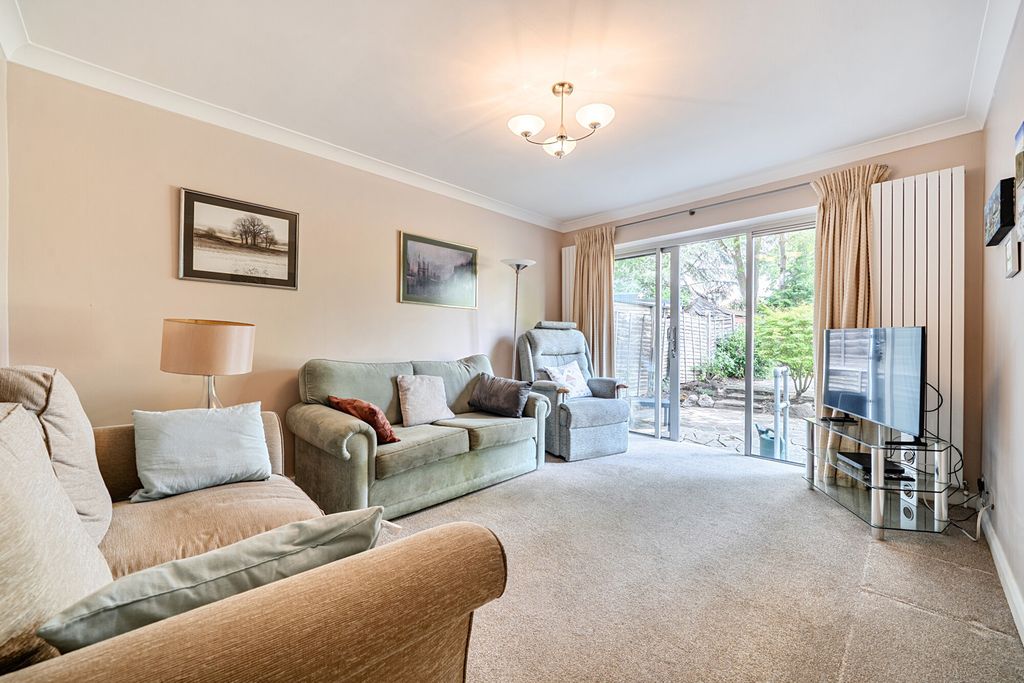 Property photo 3 of 20 1516712 (10).Jpg