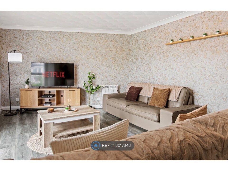 Property photo 1 of 25