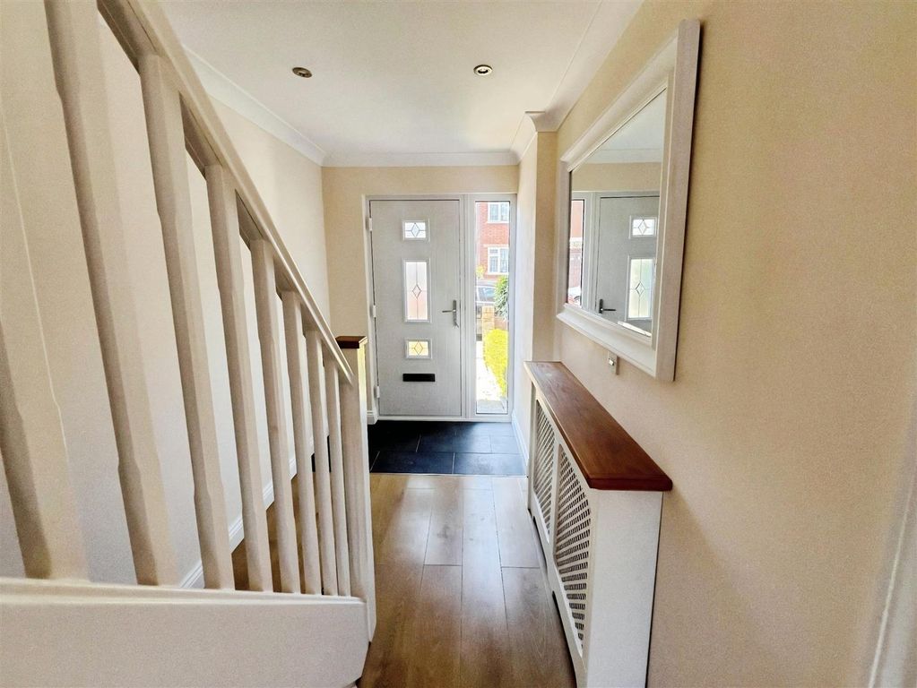 Property photo 2 of 13 Hall Entrance