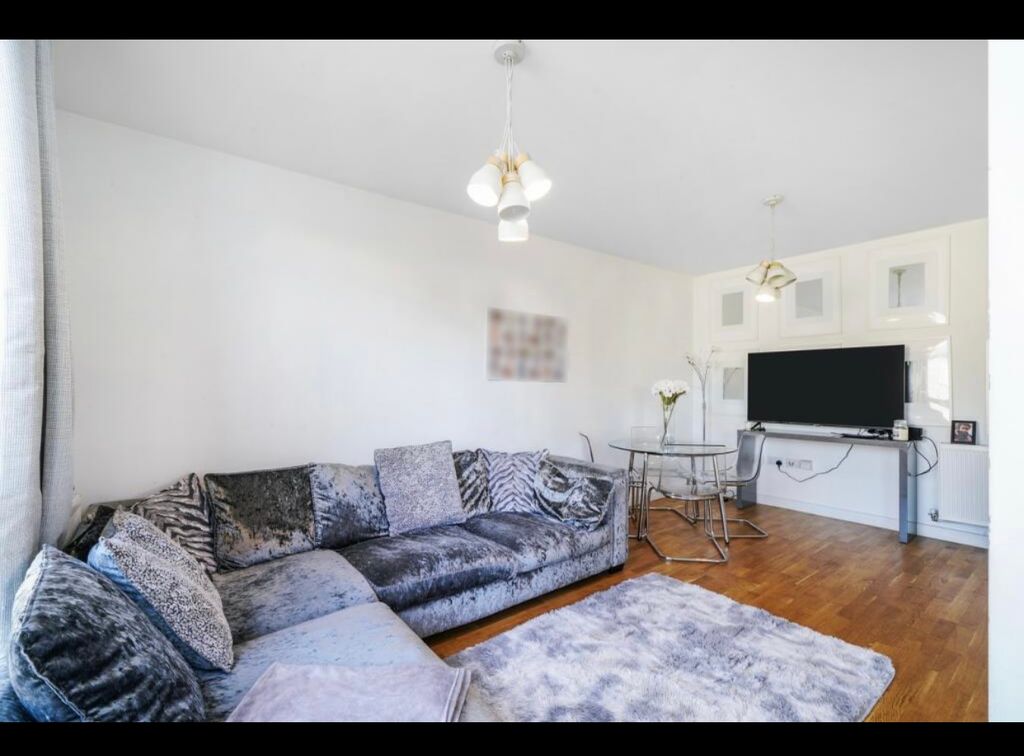 Property photo 2 of 11 2.Jpg