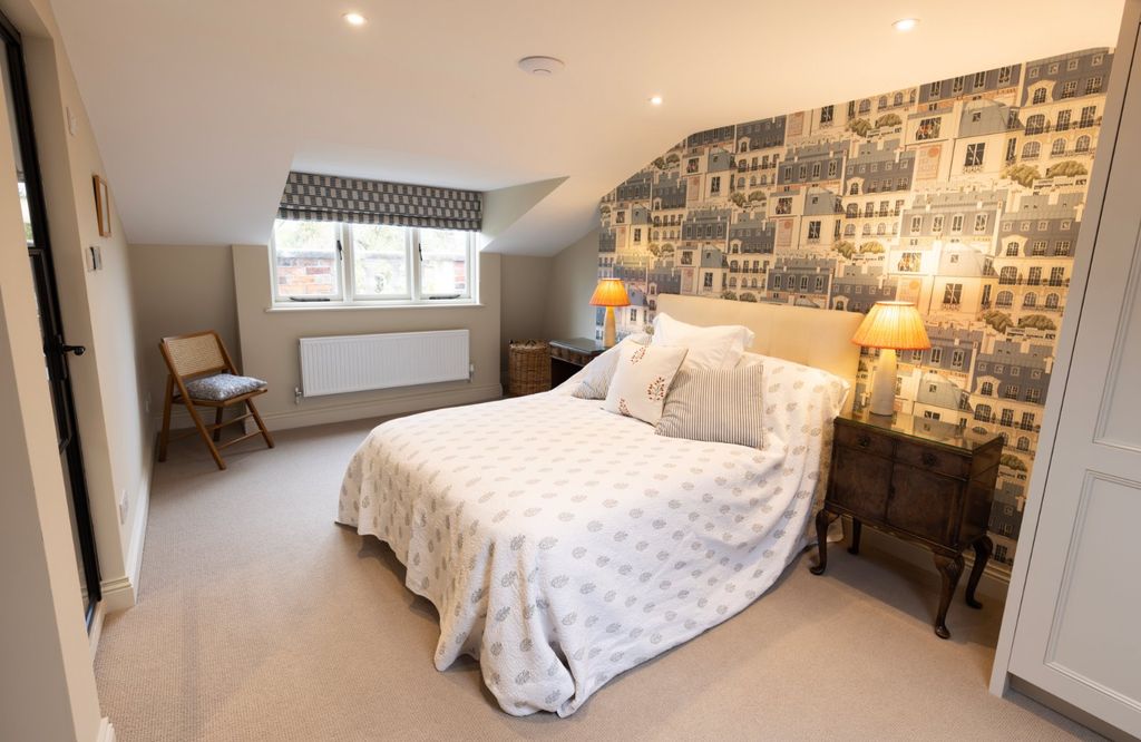 Additional image 10 of 4 bed end terrace house for salePark Town, Oxford OX2