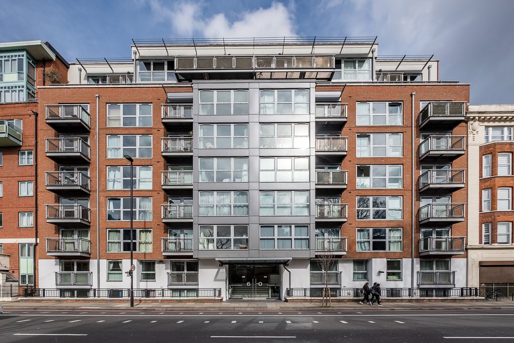 Property photo 2 of 9