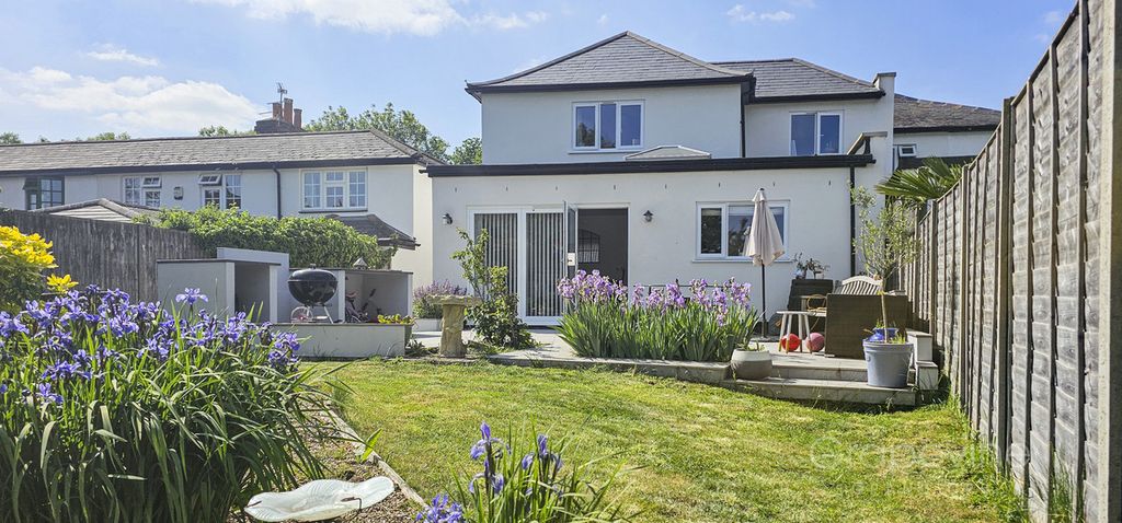 Additional image 24 of 4 bed semi-detached house for saleDavis Street, Hurst RG10