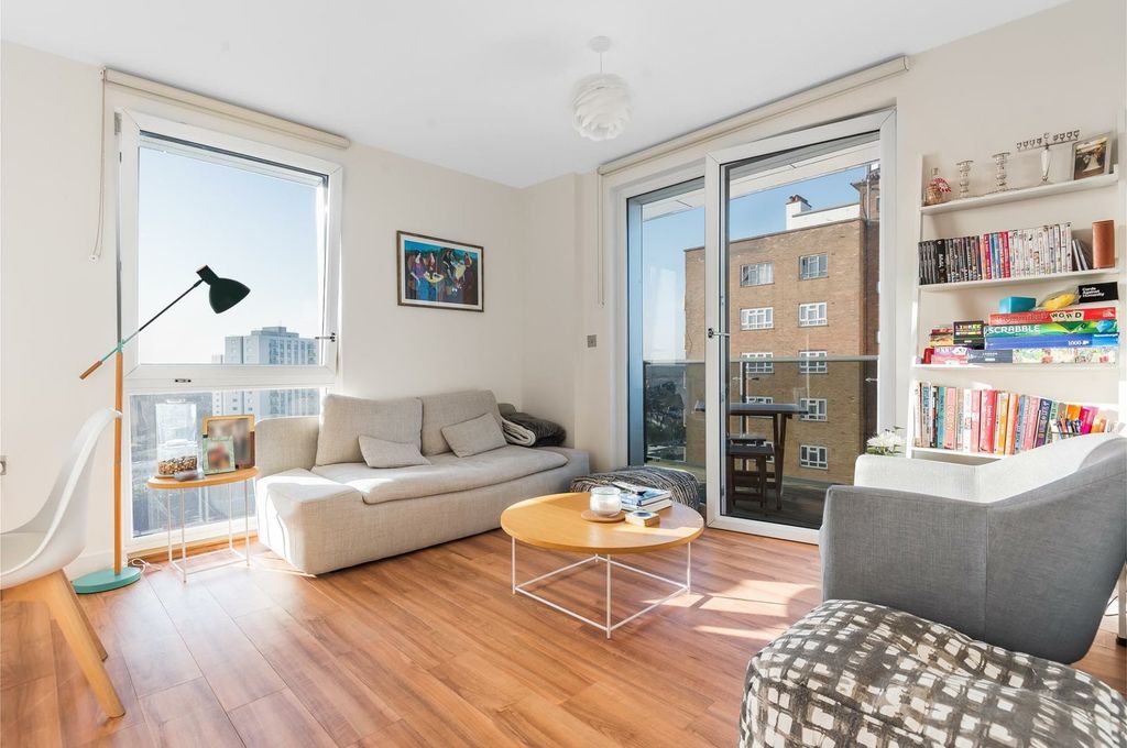 Property photo 1 of 10