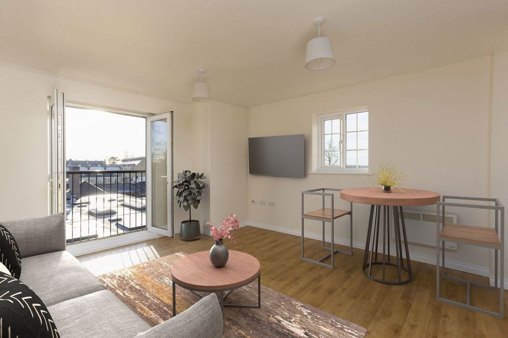 Property photo 3 of 14