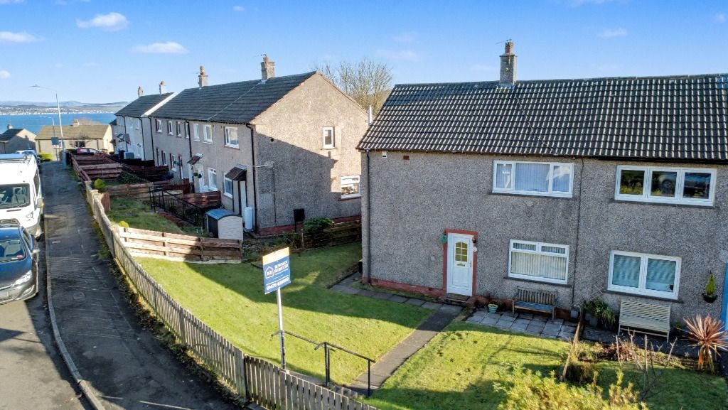 Property photo 2 of 28