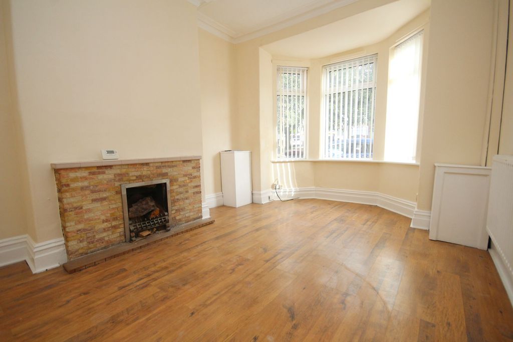 Property photo 3 of 22