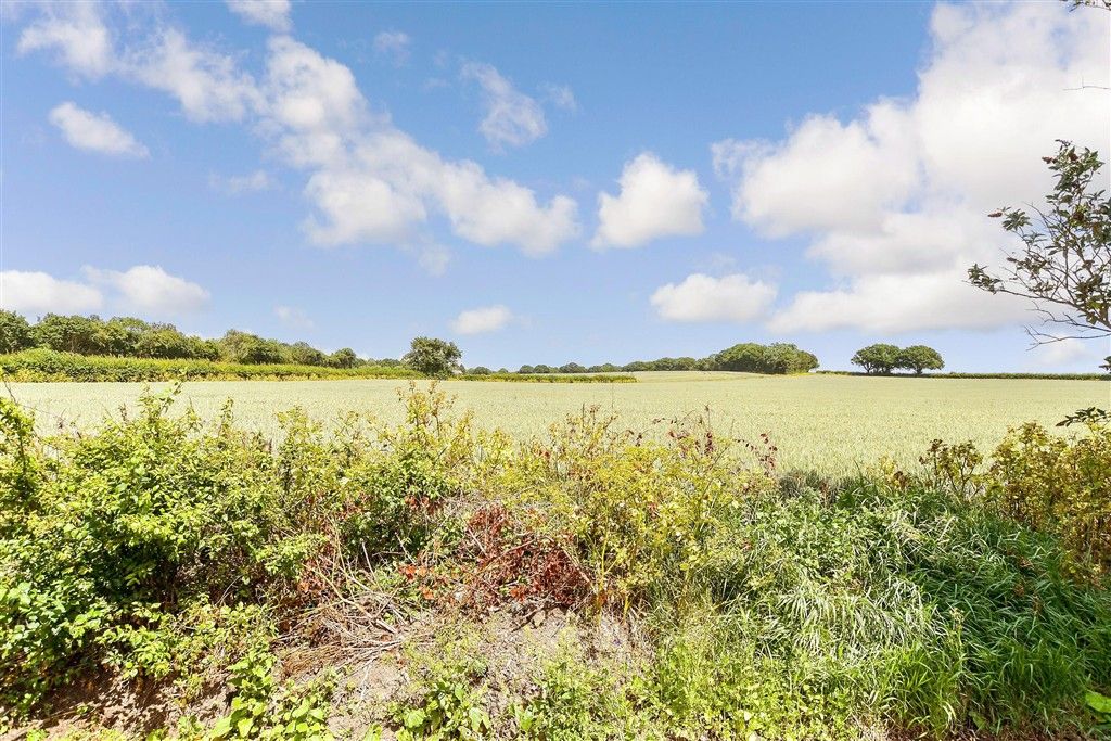 Property photo 3 of 11 Surrounding Area