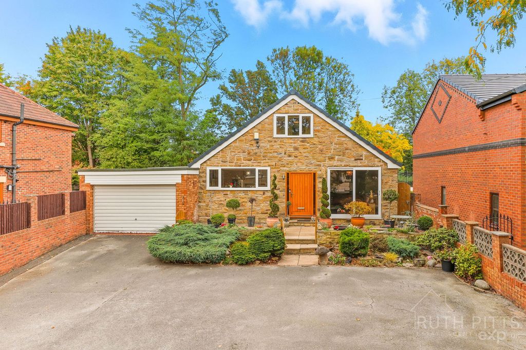 Property photo 1 of 26