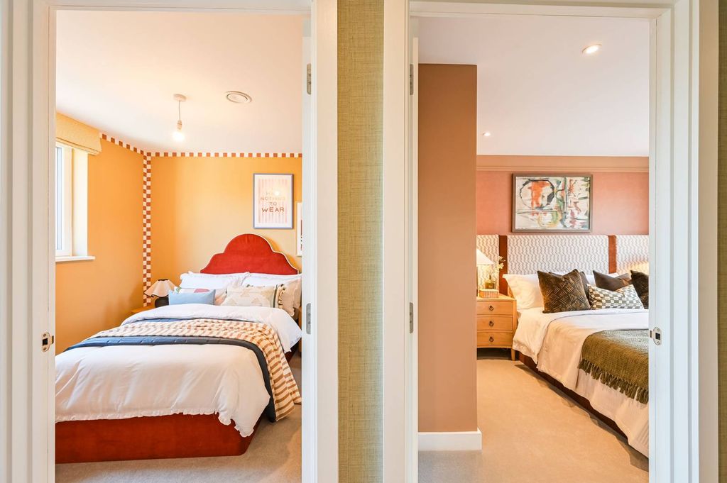 Property photo 1 of 36