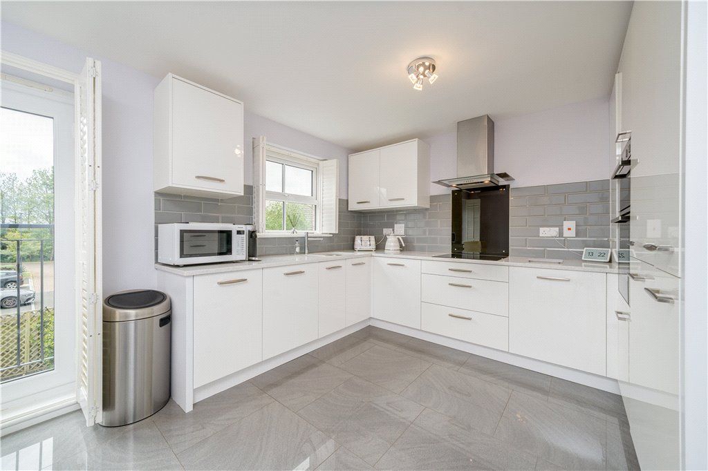Property photo 2 of 26 Kitchen