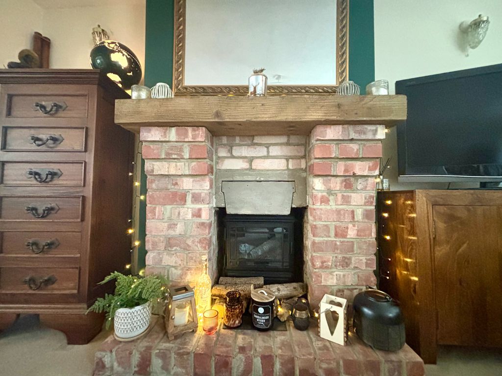 Property photo 3 of 20