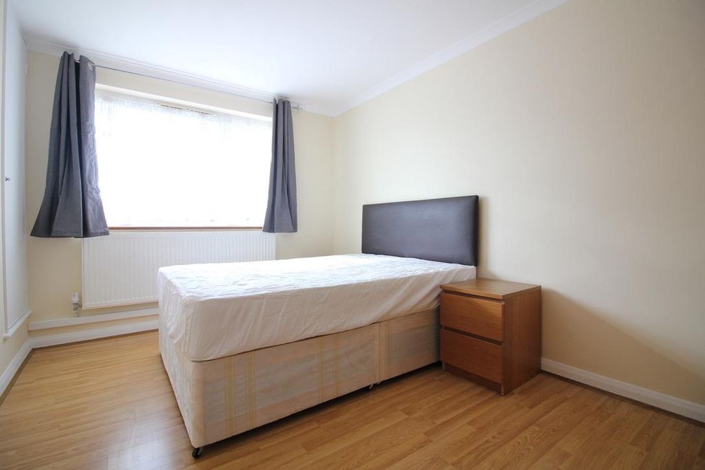 Property photo 3 of 11 Unadjustednonraw_Thumb_2227A.Jpg