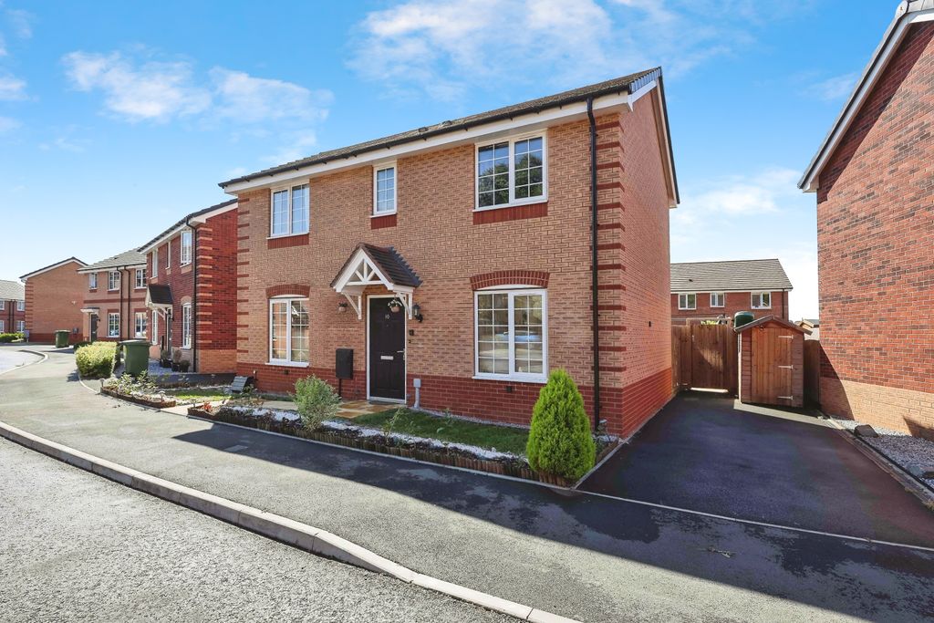 Property photo 1 of 20 10Oaktreecrescentoaktreecrescentworcesterwr51Tq-4