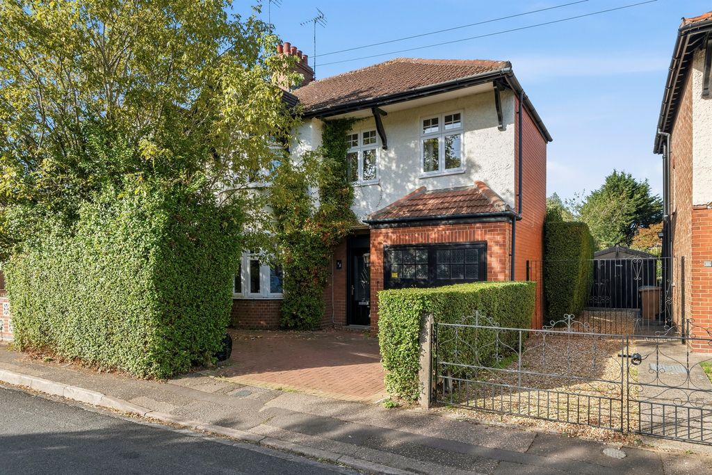 Property photo 1 of 21