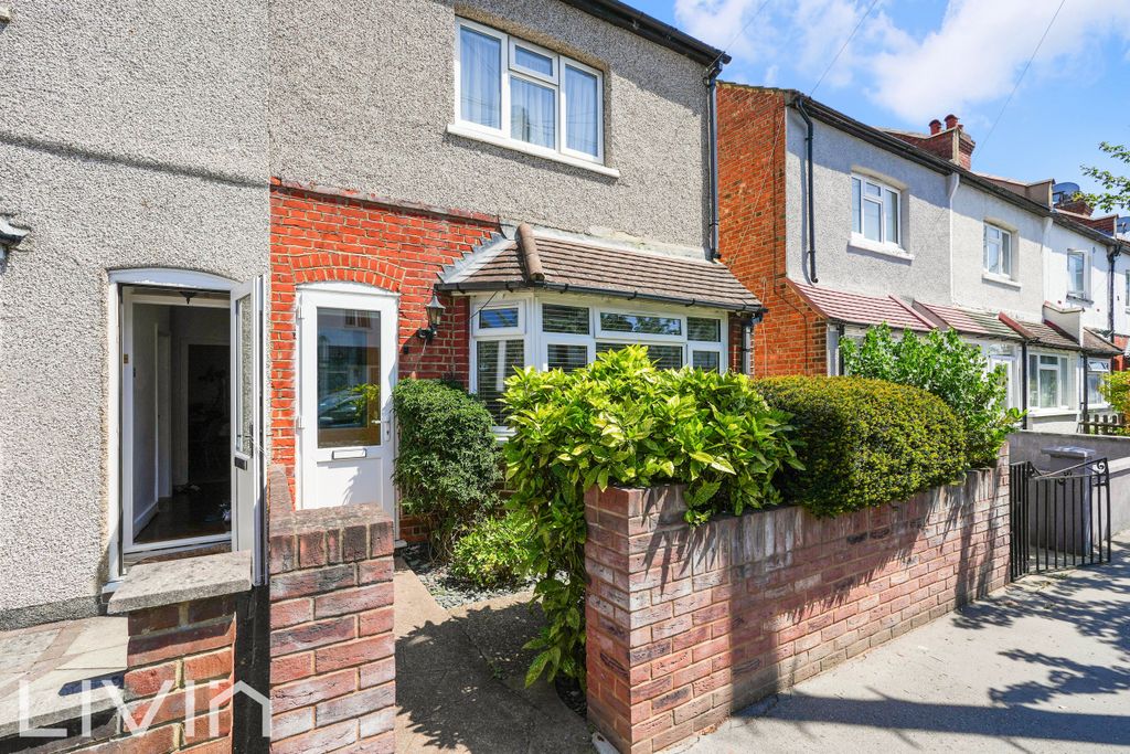 Property photo 2 of 16 Northway Road, 36 (15)