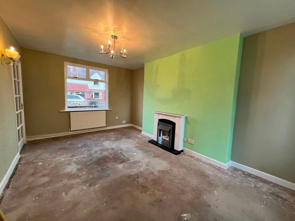 Property photo 3 of 23