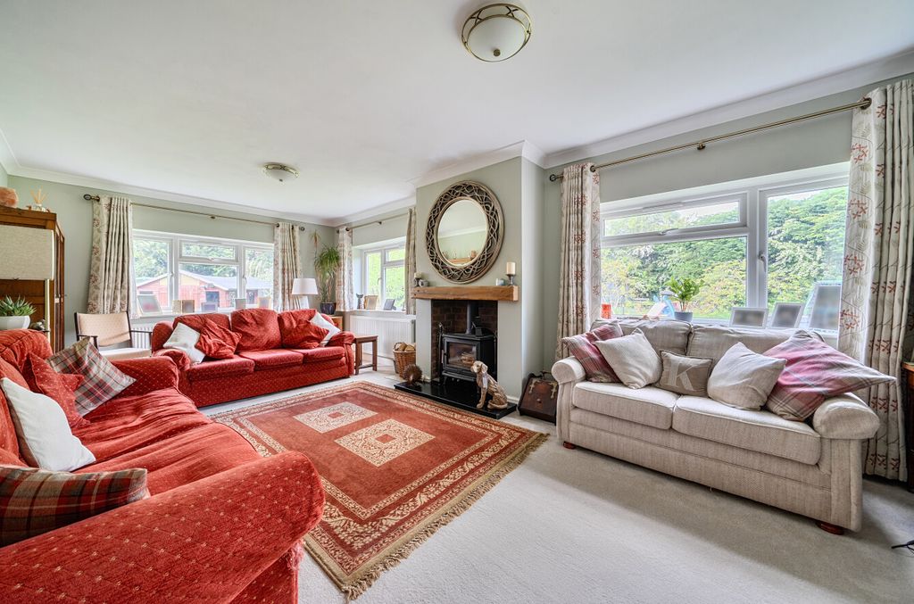 Property photo 3 of 23 1439027-1-69E25A9...