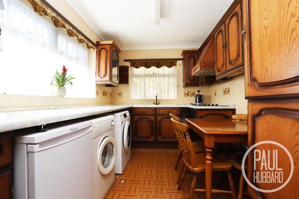 Property photo 2 of 15 Img_0745.Jpg