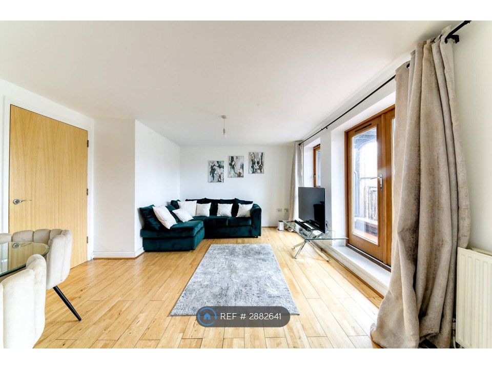 Property photo 1 of 12 Living Area